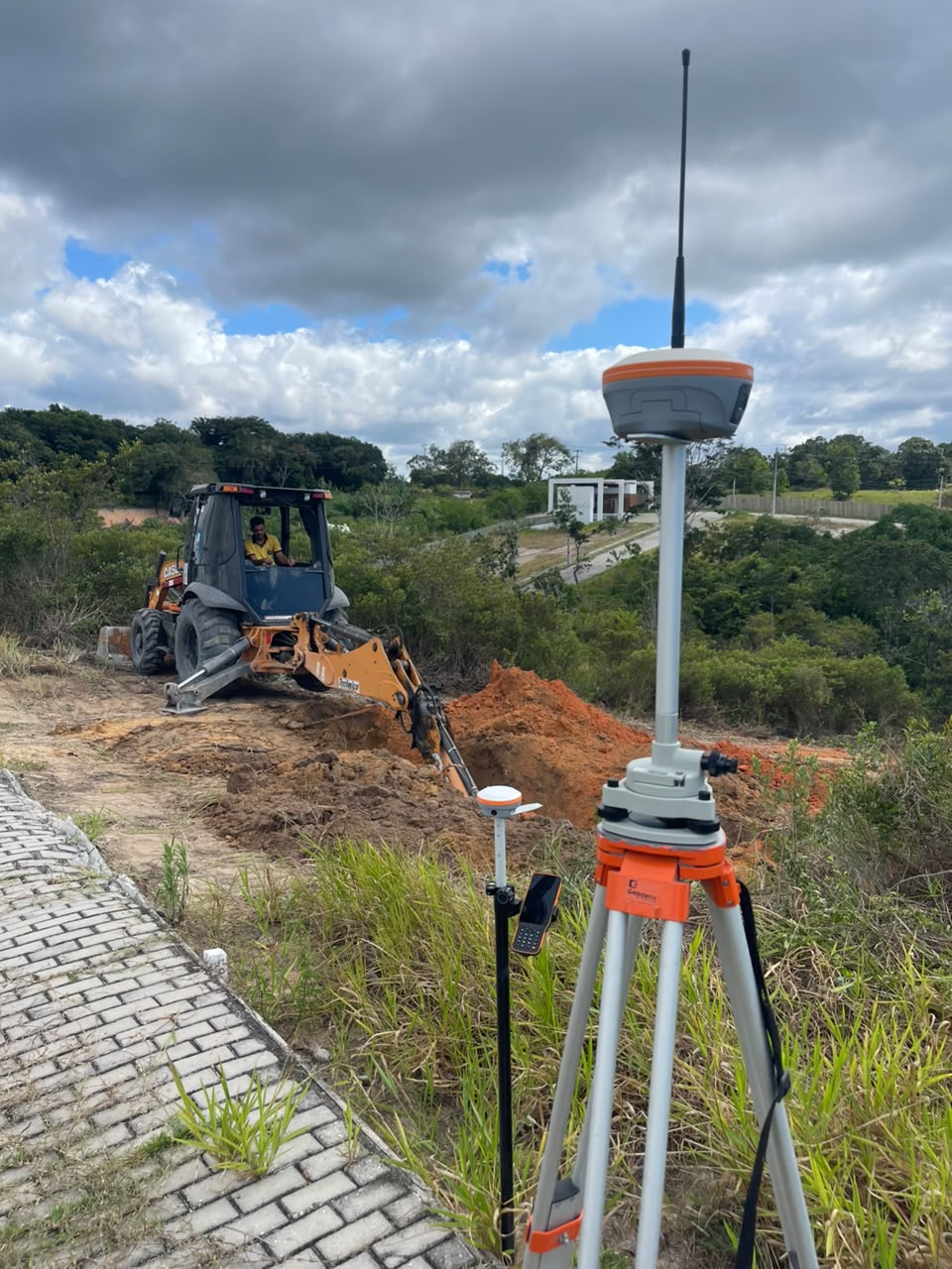 Serviço de terraplanagem — GSM Topografia